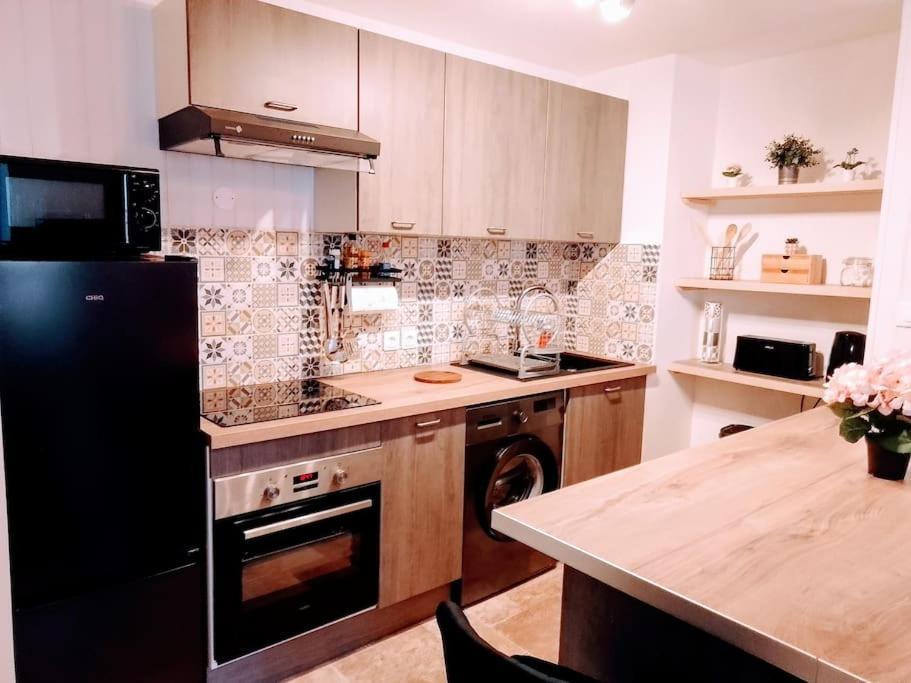 Ferienwohnung Superbe T2 Avec Terrasse Montpellier Exterior foto